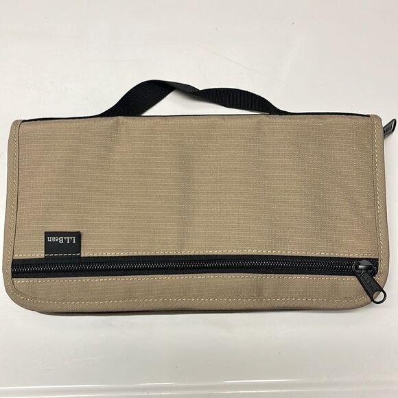 L. L. Bean Tan Unisex Single or Family Passport & Documents Organizer w/Handle - Picture 2 of 16